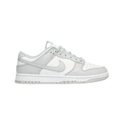Nike Dunk: Conheça o Estilo Atemporal na cor Cinza com Branco - Masculino e Feminino - Asah Store