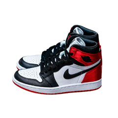 Air Jordan Tricolor: Tênis Feminino e Masculino Confortável para Caminhada na Cor Preto, Branco e Vermelho - Asah Store