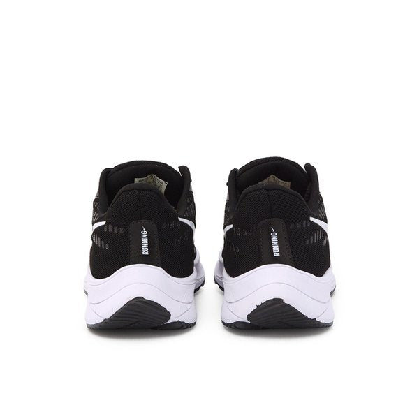 Nike Pegasus 40: Performance e Conforto na cor Preto e Branco - Masculino - Asah Store