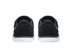 Nike SB Check: Estilo e Performance na cor Preto com Branco - Masculino e Feminino - Asah Store